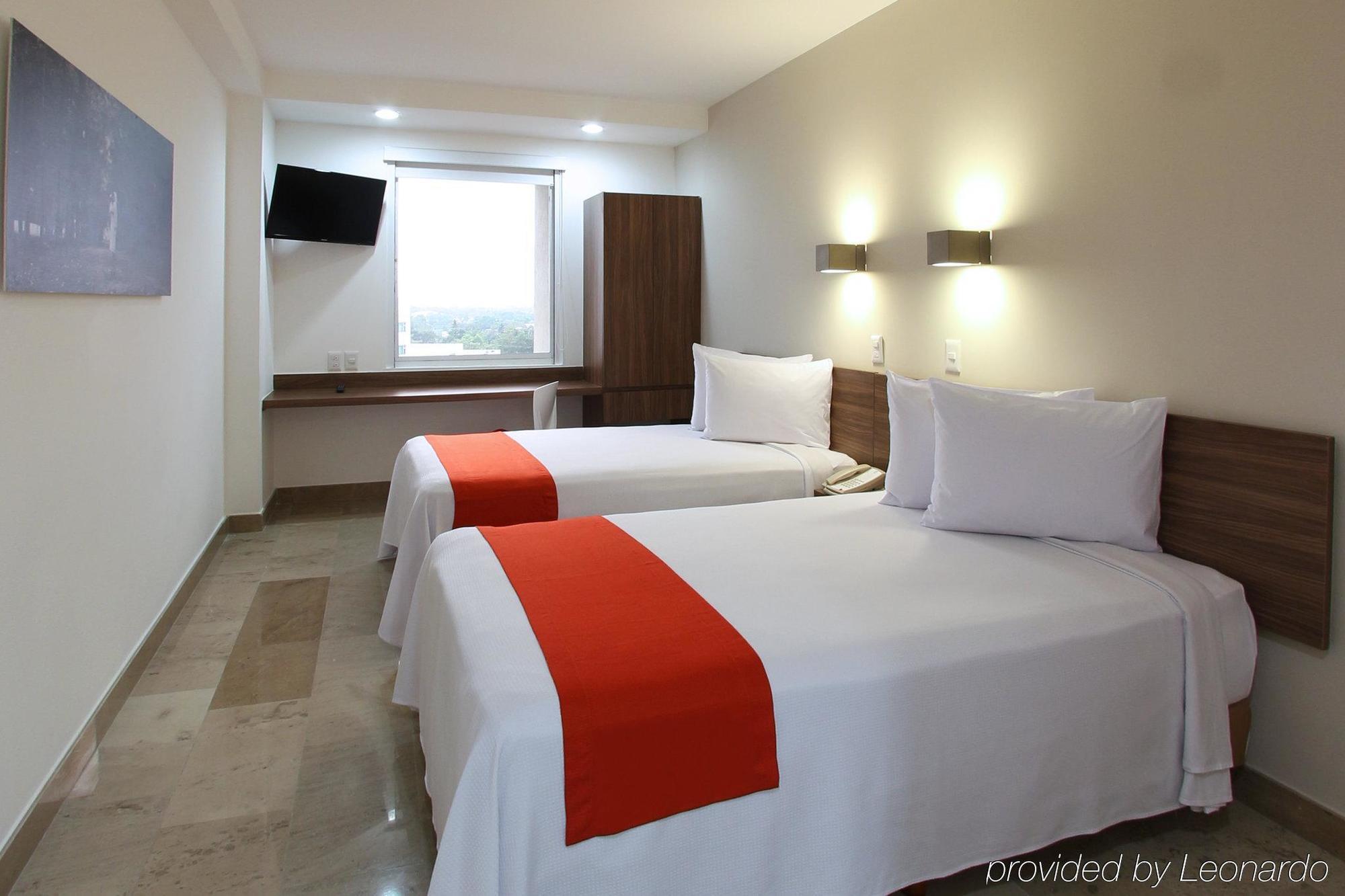 วัน บียาเอร์โมซา 2000 Hotel วิลลาเฮอโมซา ภายนอก รูปภาพ